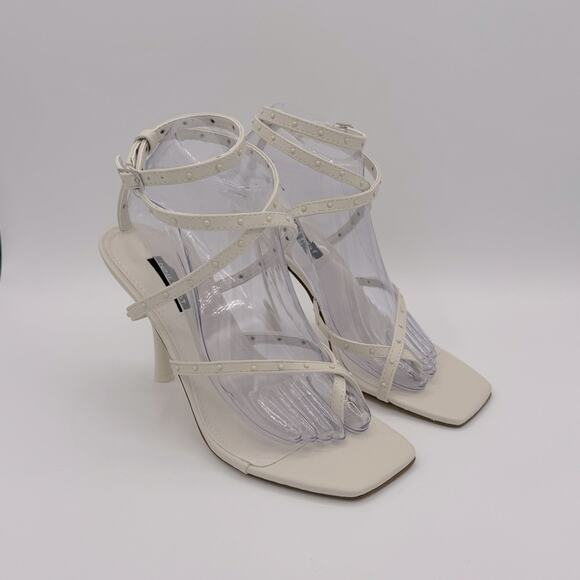 Nine West 8.5 Lady 3 Strappy Ankle Wrap Studded Thong Heel Sandals NIB - Picture 2 of 8